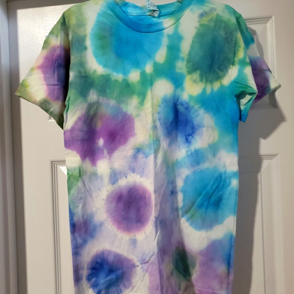 New custom tye dye tshirt